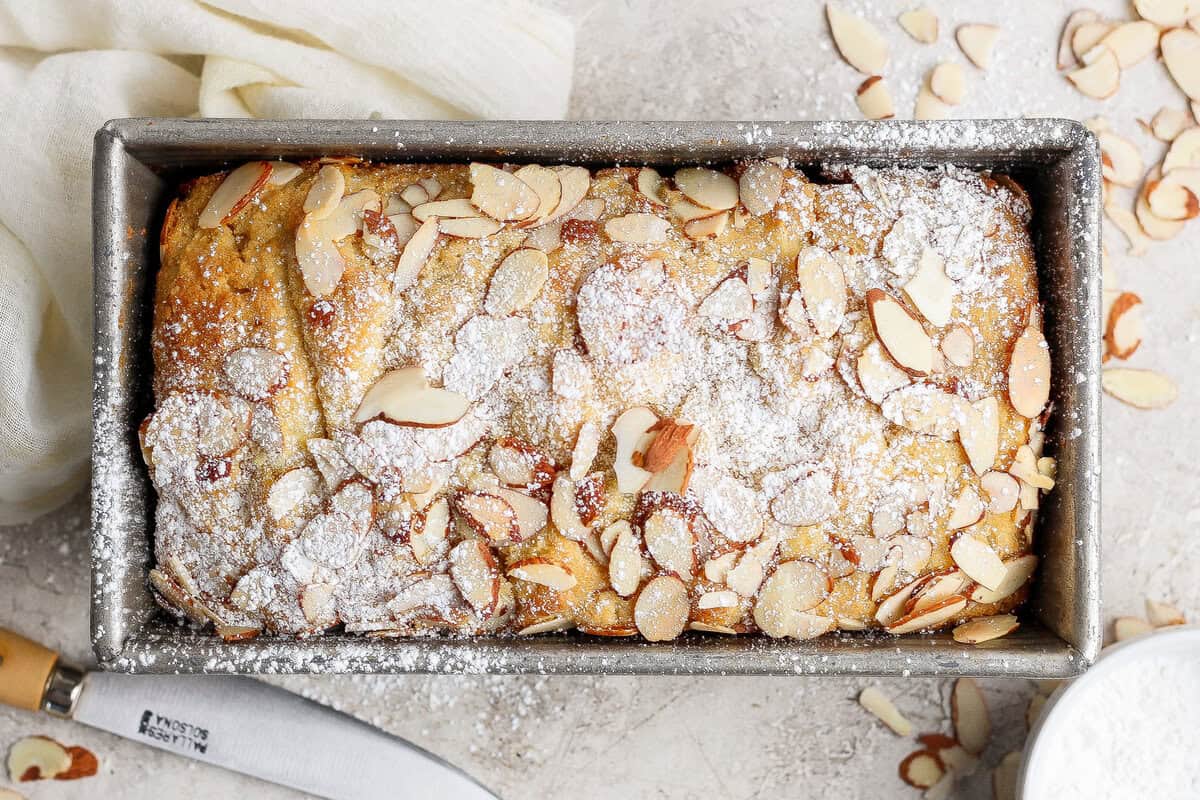 High-Protein Cottage Cheese Pull-Apart Bread: Sweet or Savory